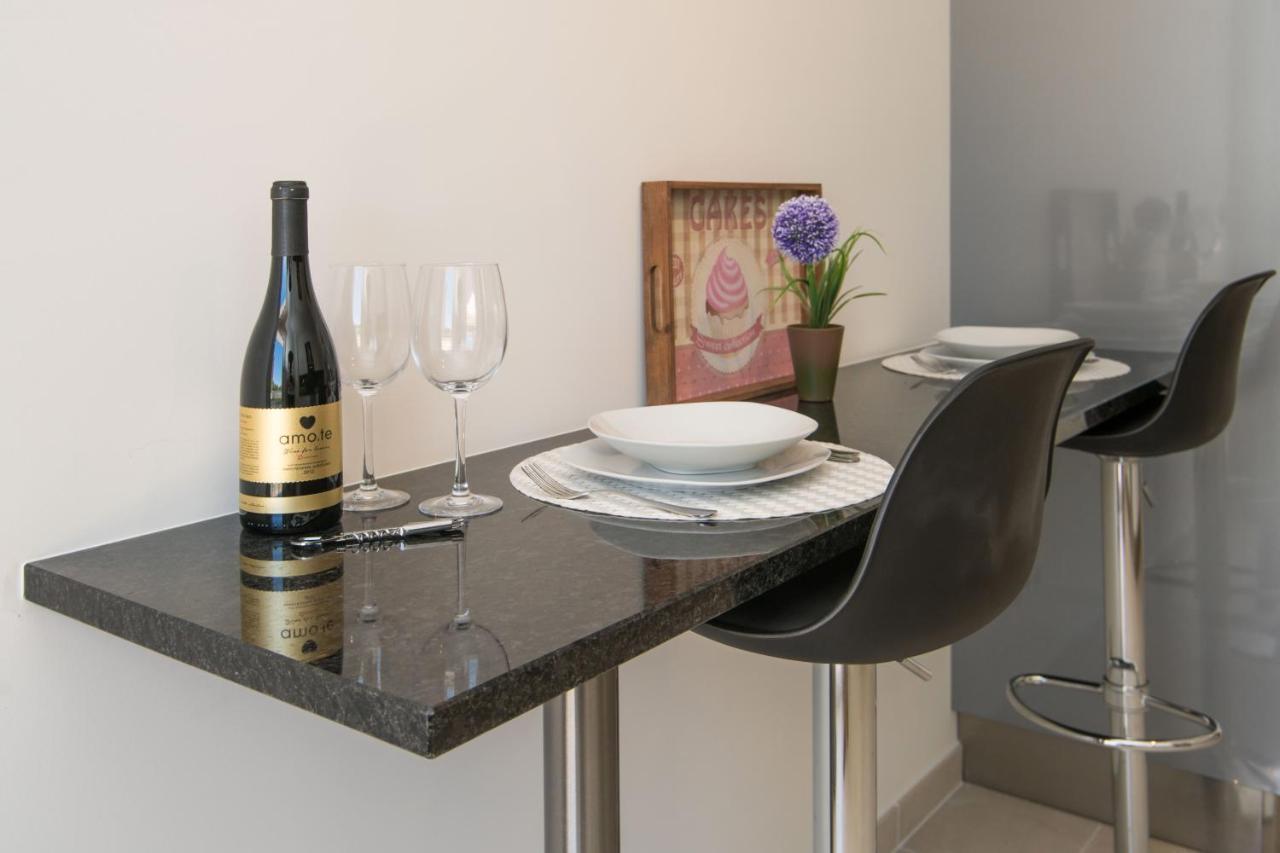 Central Modern 2 Bed Apartment Armação de Pêra المظهر الخارجي الصورة