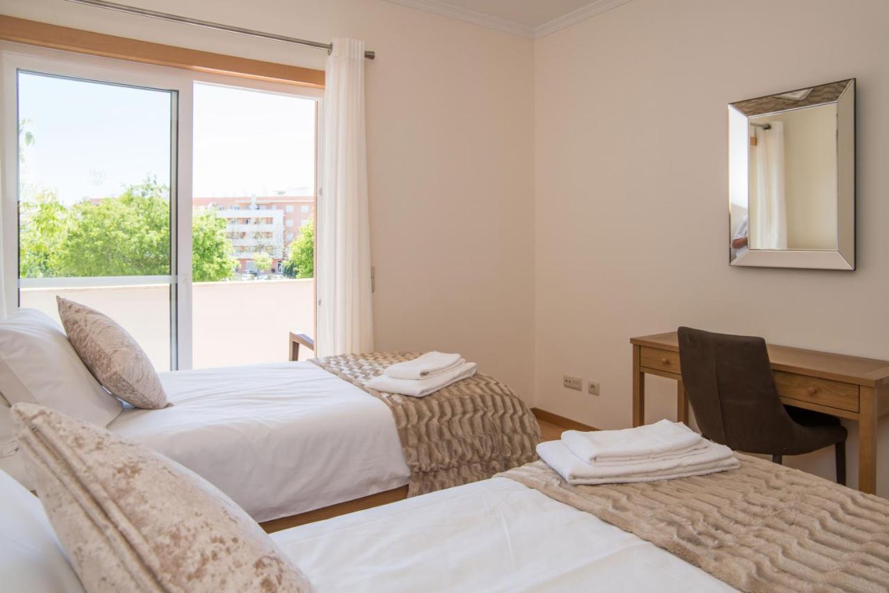 Central Modern 2 Bed Apartment Armação de Pêra المظهر الخارجي الصورة