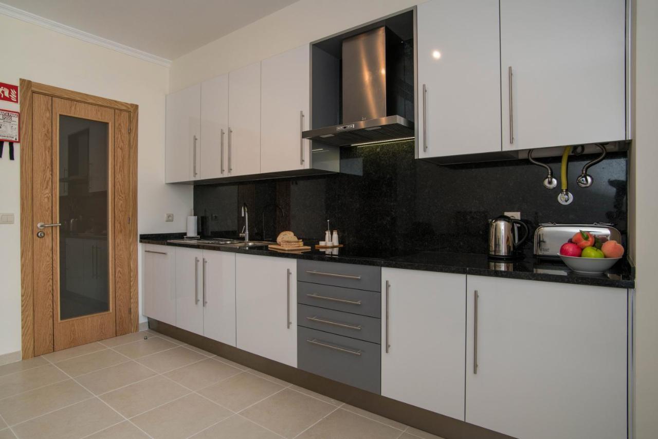 Central Modern 2 Bed Apartment Armação de Pêra المظهر الخارجي الصورة